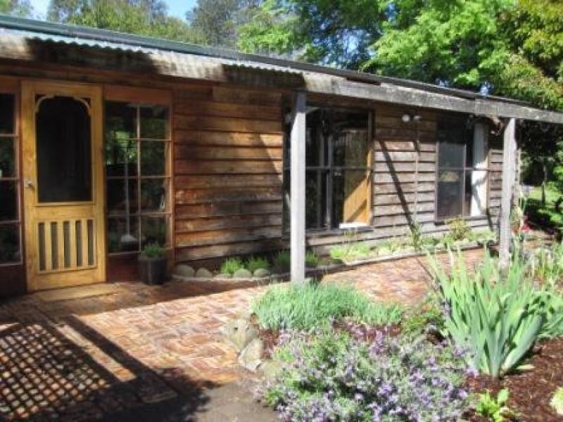 65 Station Road, Lilydale TAS 7268