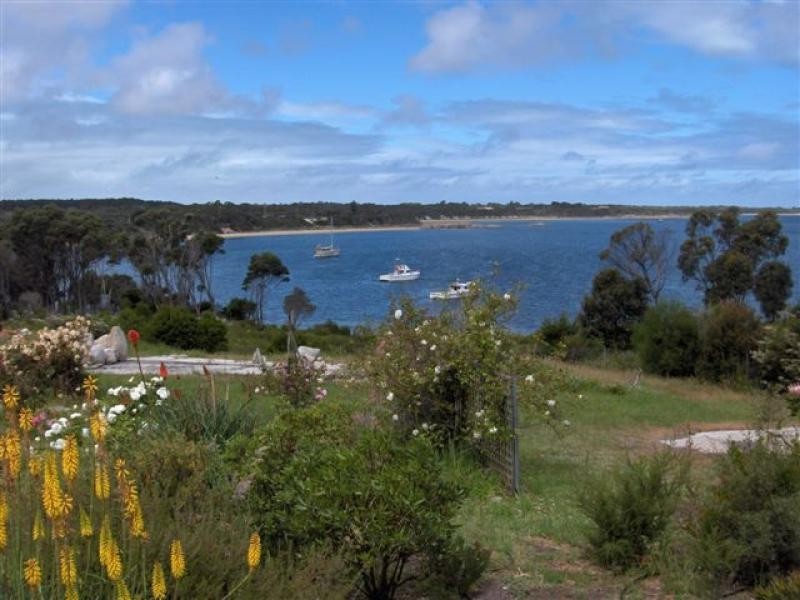 4 Pot Boil Road, Lady Barron, Flinders Island TAS 7255