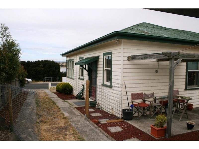 329 Gravelly Beach Rd. Gravelly Beach, Gravelly Beach TAS 7276