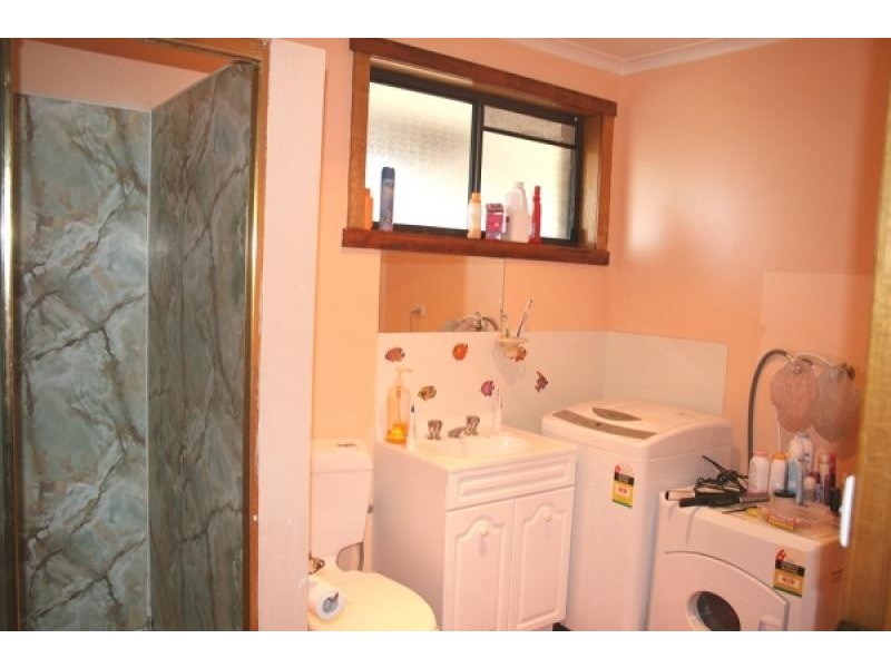 Unit 3, 44 Bishops Drive, Newnham TAS 7248