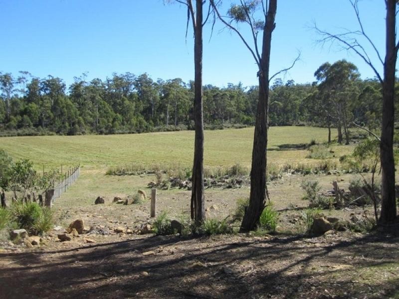 942 Lilydale Road, Underwood TAS 7268
