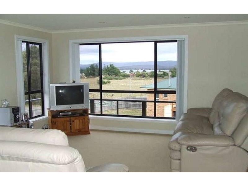 7 Hallem Street, George Town TAS 7253