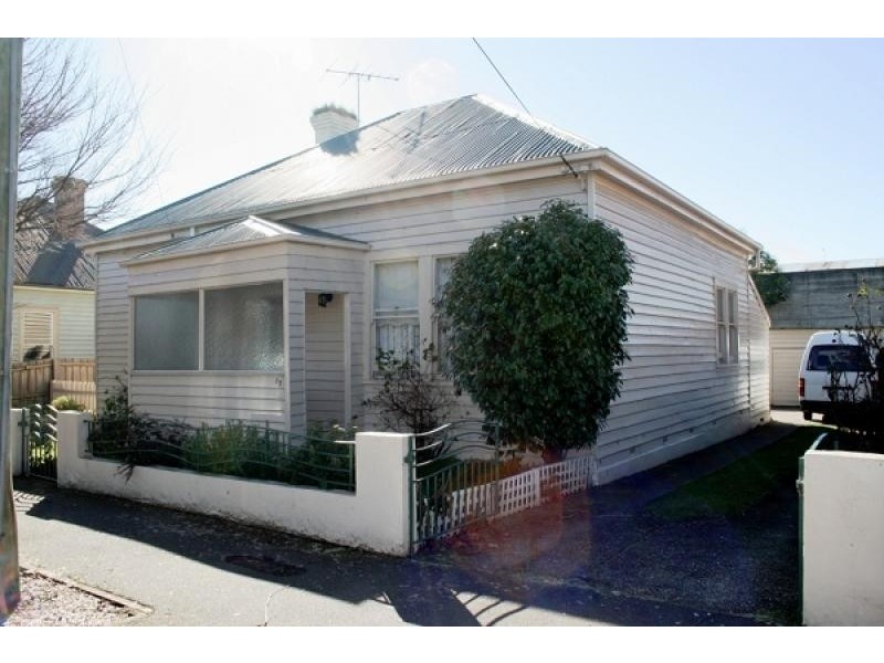 17 Lawrence Street, Launceston TAS 7250