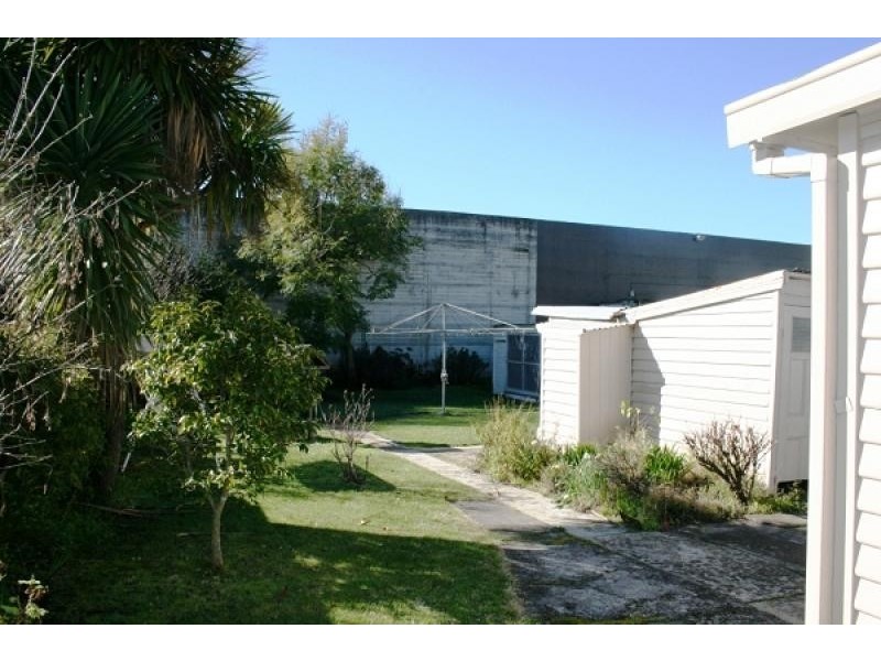 17 Lawrence Street, Launceston TAS 7250