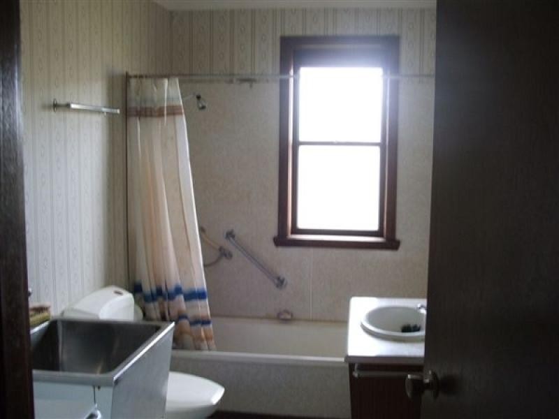 Unit 4 , 4 William, Westbury TAS 7303