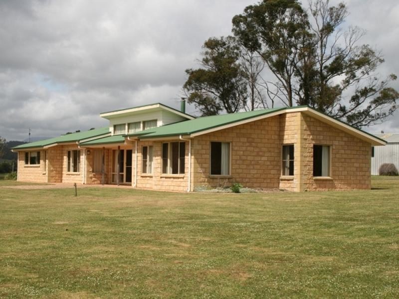 213 Lewis Road, Pipers River TAS 7252