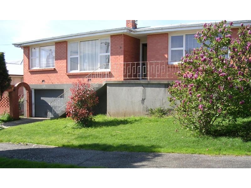 9 Anson Street, Waverley TAS 7250