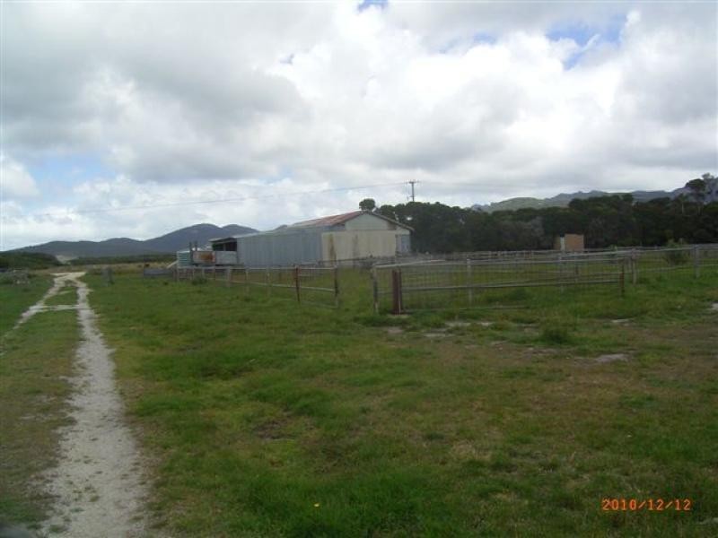 429 Coast Road, Flinders Island TAS 7255