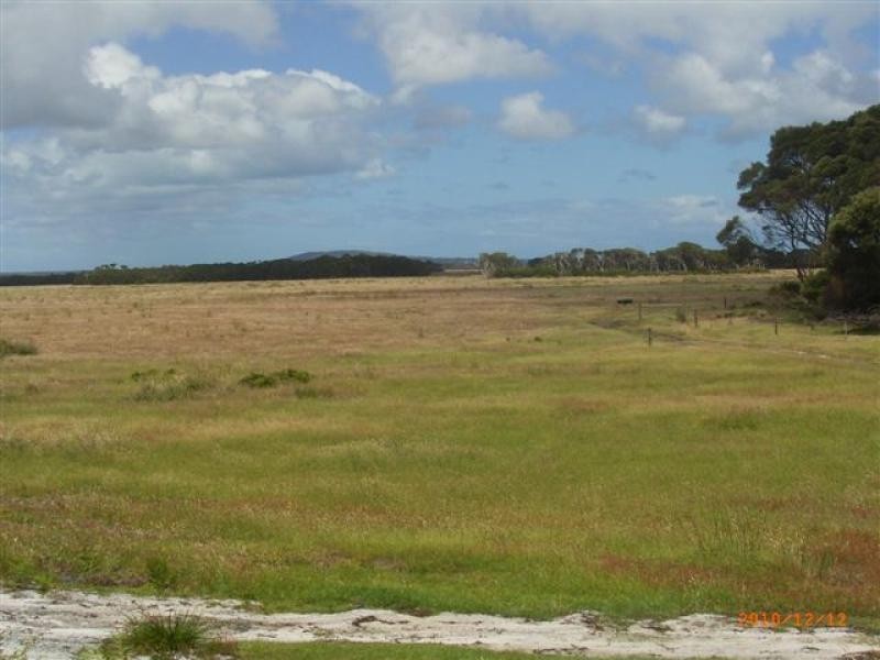 429 Coast Road, Flinders Island TAS 7255