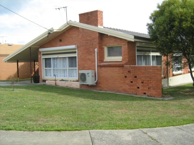 23 Karpaty Avenue, Newnham TAS 7248
