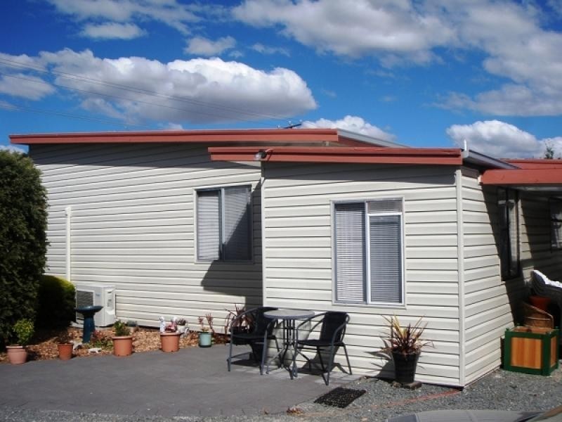 50 Main Street, Cressy TAS 7302