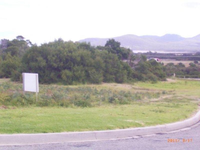 2 Vinegar Hill Drive, Flinders Island TAS 7255