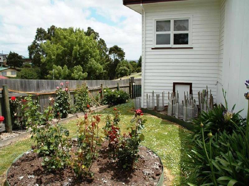 83 MASSEY STREET, Smithton TAS 7330