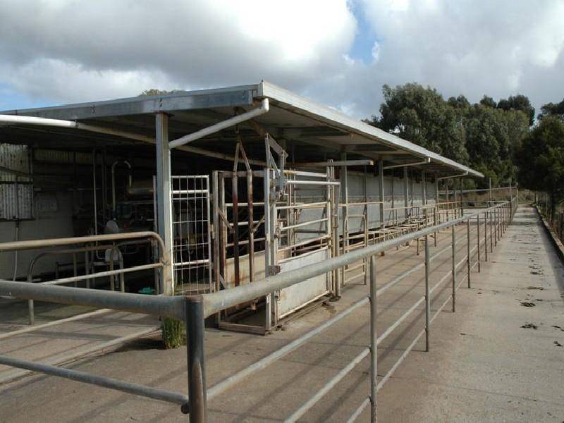 111 ALLENS ROAD, Sisters Creek TAS 7325