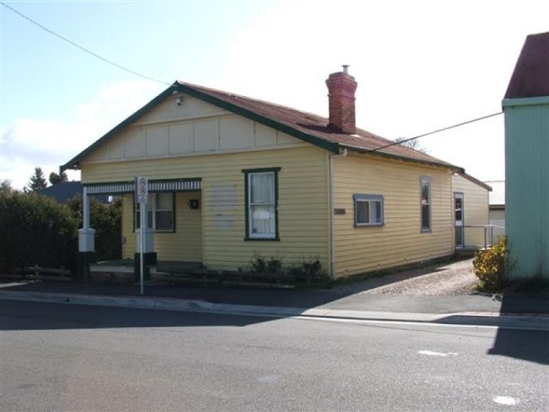 13 LYALL STREET, Westbury TAS 7303