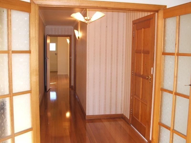 42 Veterans Row, Westbury TAS 7303