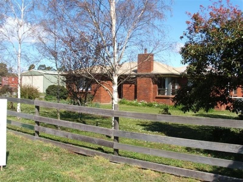 33 Reid Street, Westbury TAS 7303