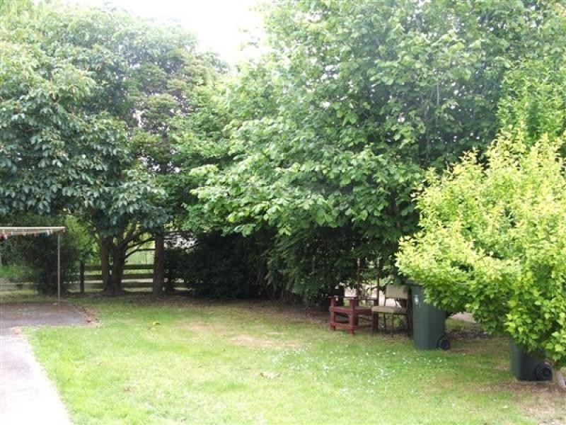 Unit 4, 4 William, Westbury TAS 7303