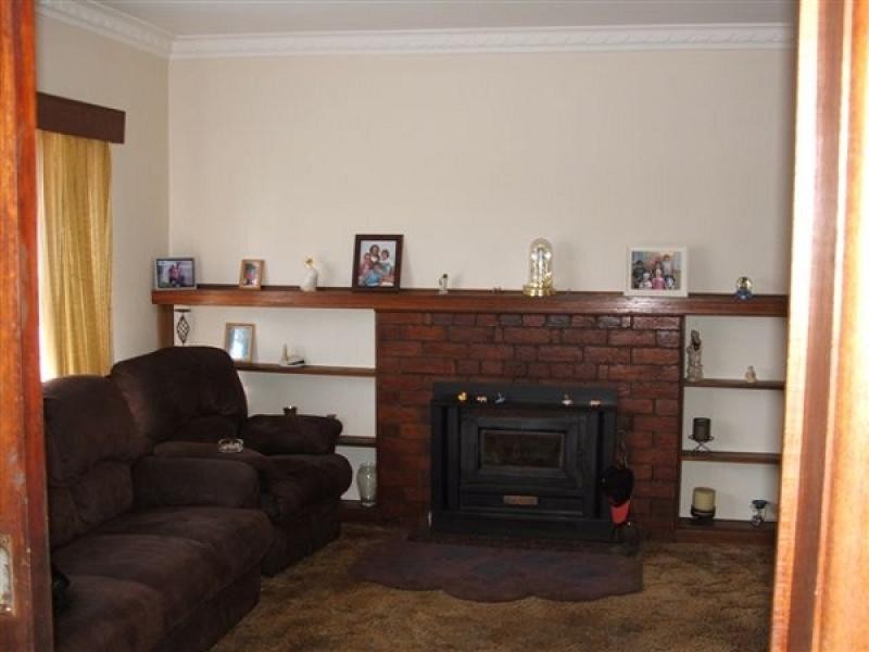 4 Lyall Street, Westbury TAS 7303