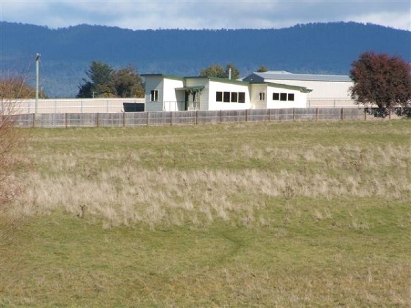 24 Five Acre Row, Westbury TAS 7303