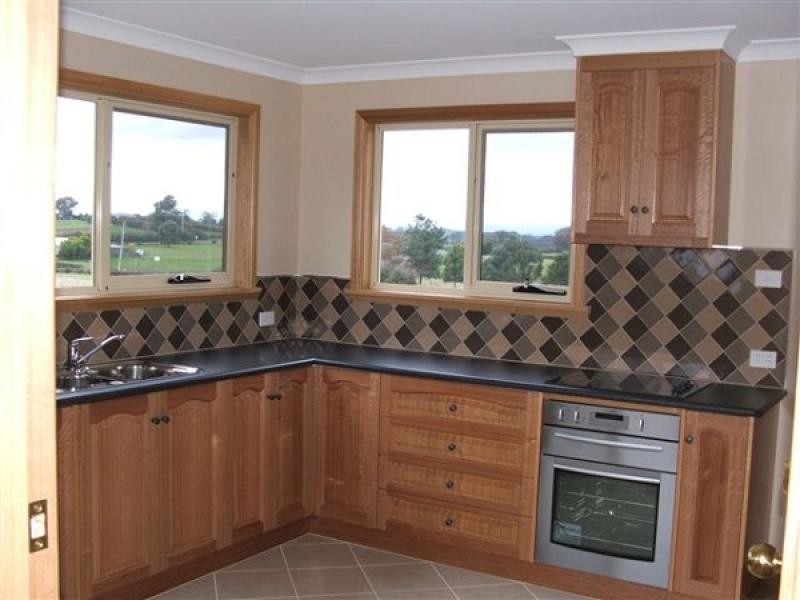 24 Five Acre Row, Westbury TAS 7303