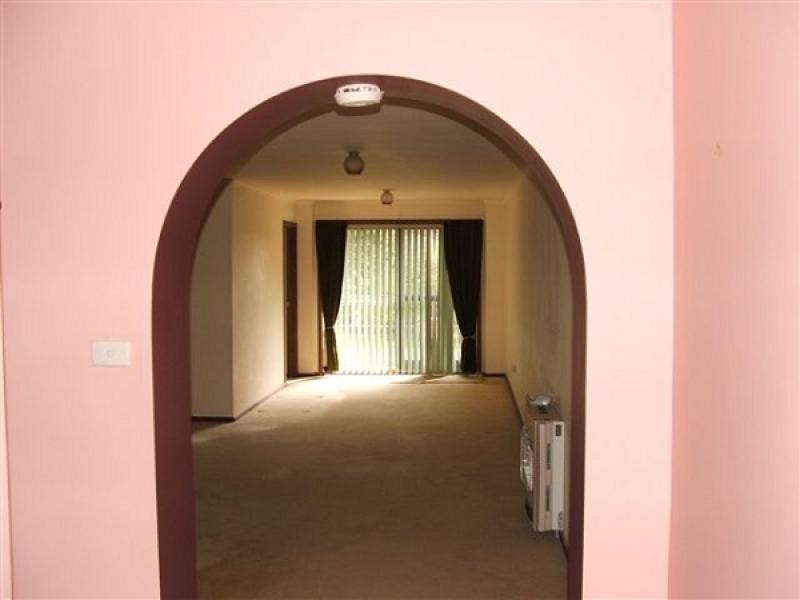 Unit 2, 4 William Street, Westbury TAS 7303