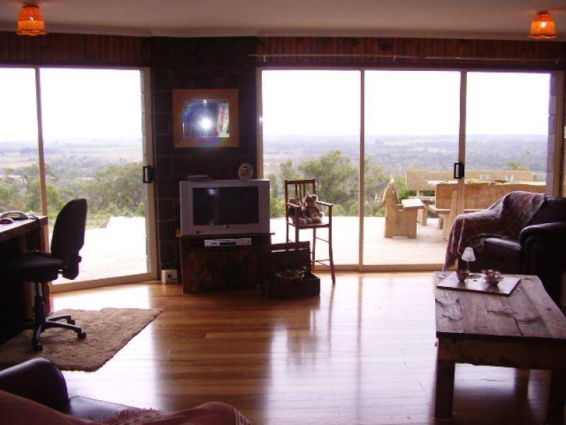 906 BARNBOUGLE ROAD, Bridport TAS 7262