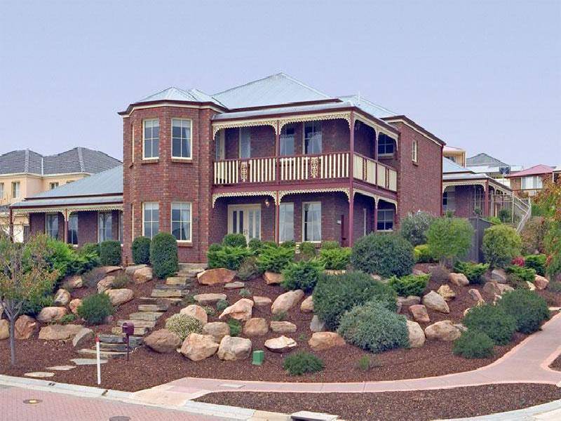 1 WATERVIEW CRESCENT, Gulfview Heights SA 5096