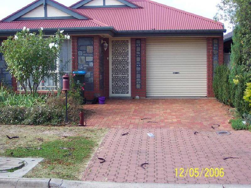 42 ATTINGHAM CRESCENT, Oakden SA 5086