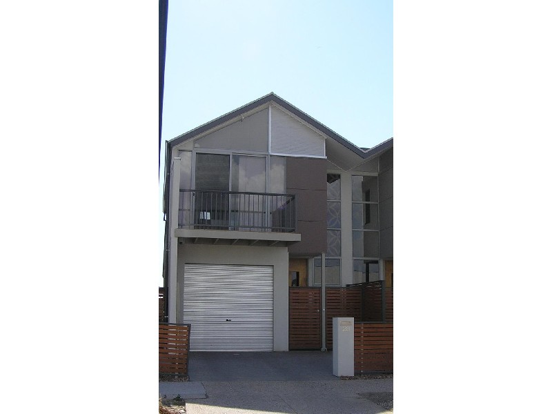 28 THE STRAND, Mawson Lakes SA 5095