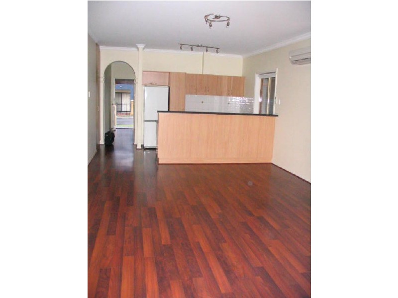 5 SILVERBIRCH PLACE, Mawson Lakes SA 5095