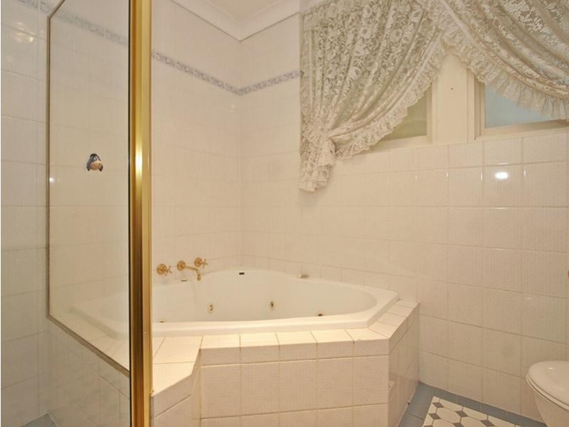 22 Leyte Drive, Surrey Downs SA 5126