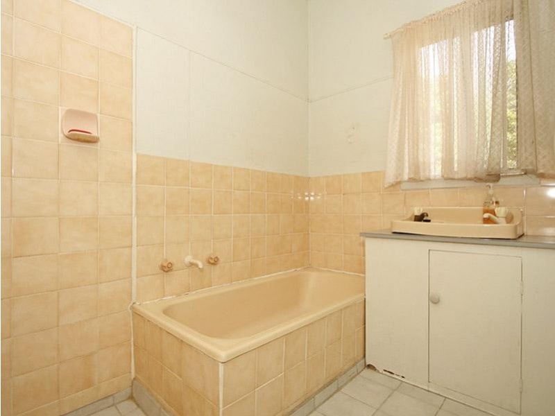 23 Wandana Avenue, Gilles Plains SA 5086