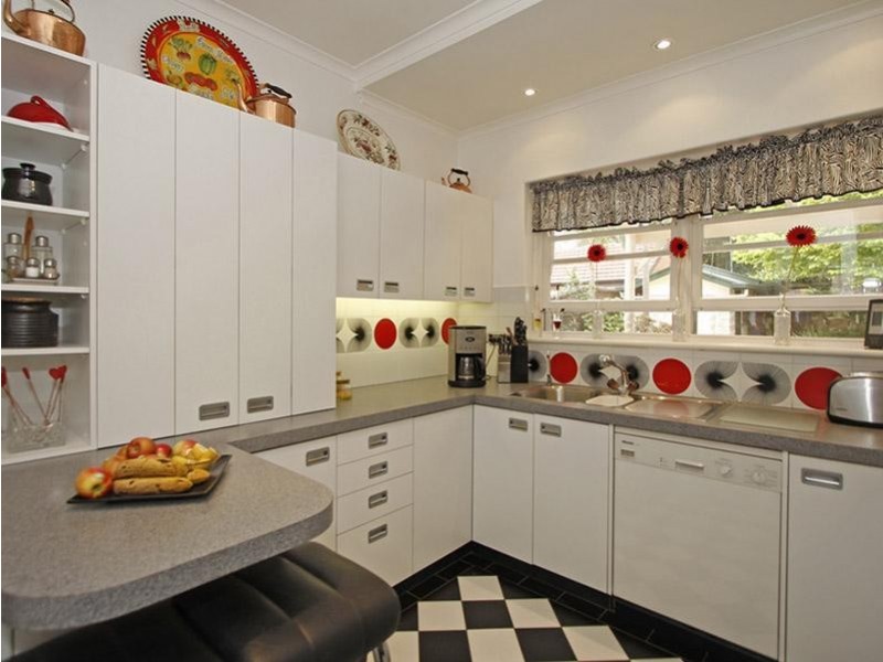 6 Taminga Avenue, Glenunga SA 5064