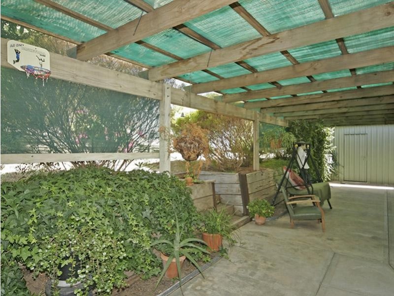 9 Johneff Court, St Agnes SA 5097