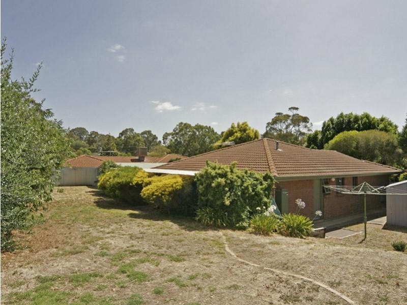 9 Johneff Court, St Agnes SA 5097