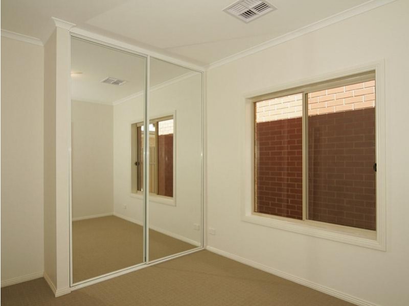 15 Wattle Grove, Klemzig SA 5087