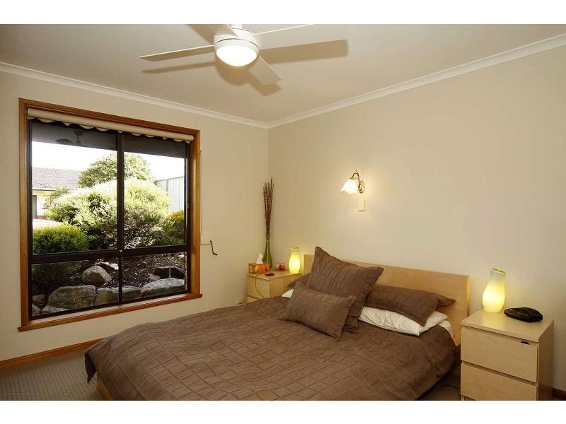 12 Lyndon Road, Paralowie SA 5108