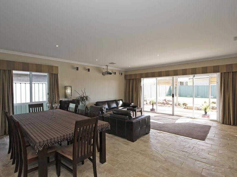 16 Barton Circuit, Mount Barker SA 5251