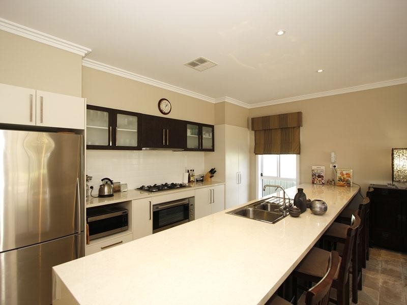 16 Barton Circuit, Mount Barker SA 5251