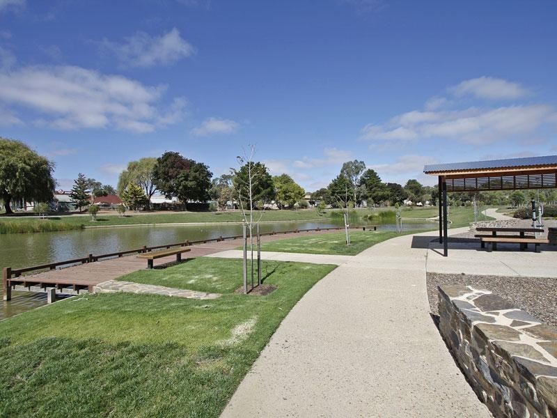 16 Barton Circuit, Mount Barker SA 5251
