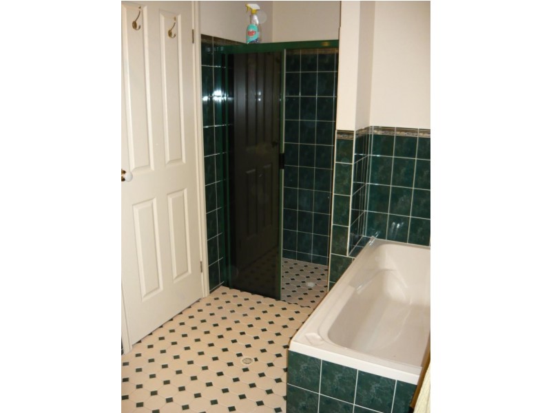 9 Sheffield Place, Oakden SA 5086