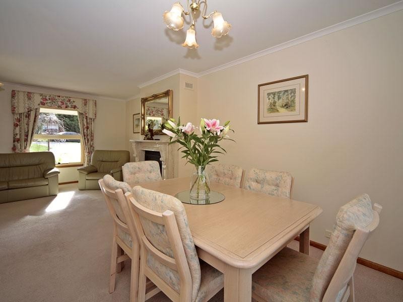 8 Caroline Court, Golden Grove SA 5125