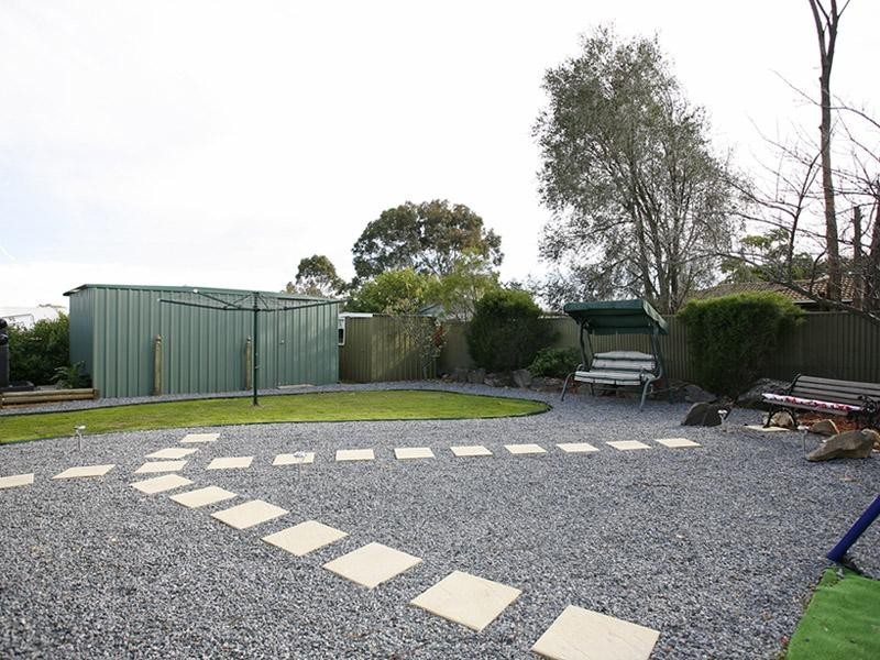 72 De Sassenay Crescent, Modbury Heights SA 5092