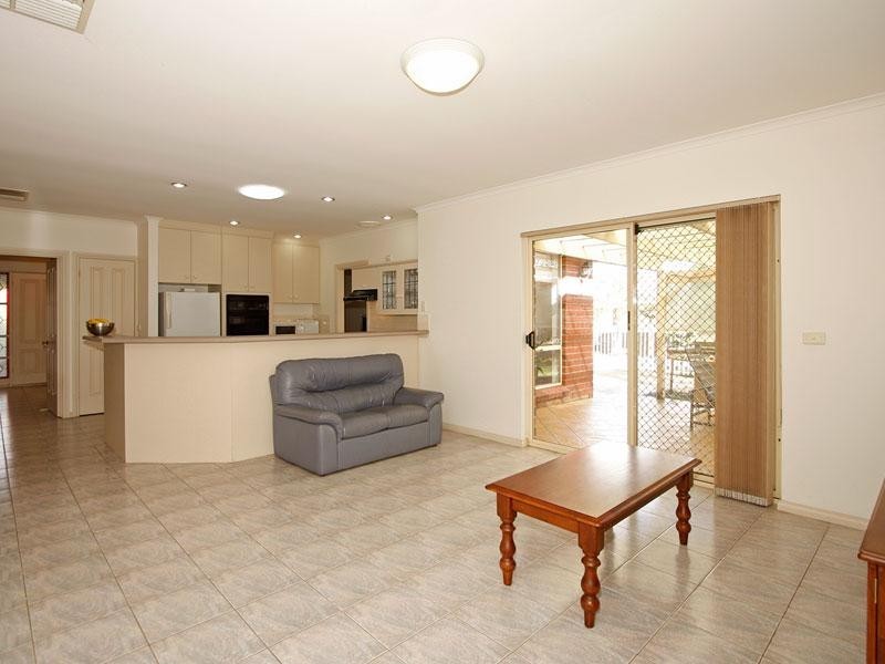 3 DEBENHAM COURT, Greenwith SA 5125