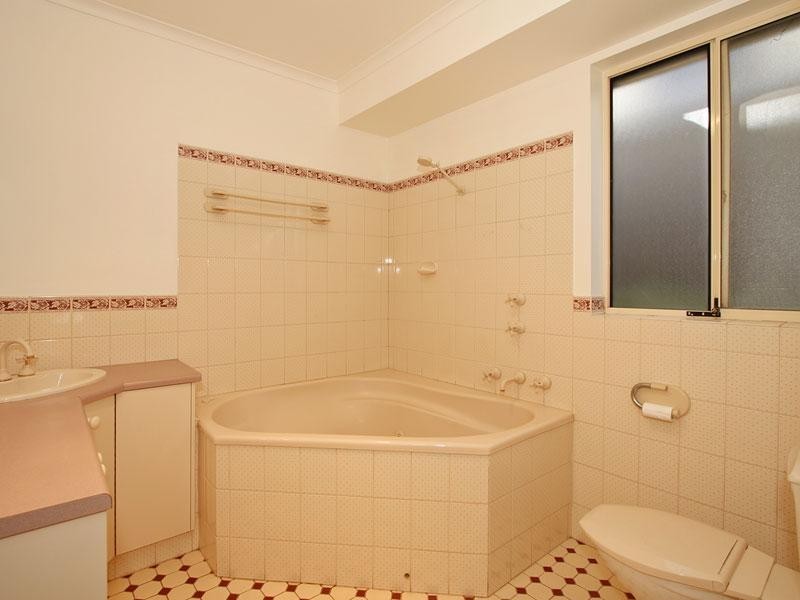 3 DEBENHAM COURT, Greenwith SA 5125