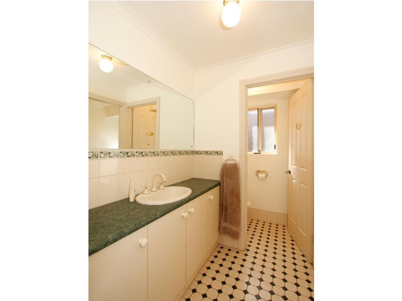 3 DEBENHAM COURT, Greenwith SA 5125