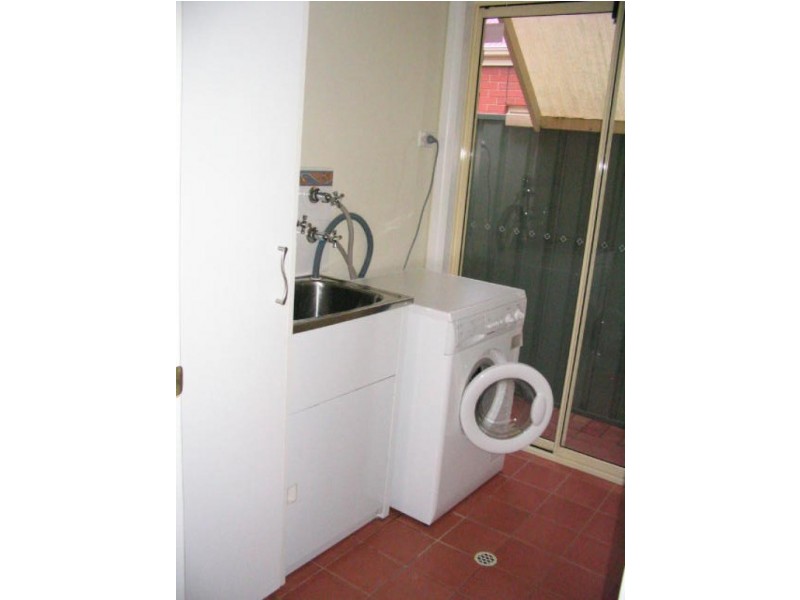 5 Silverbirch Place, Mawson Lakes SA 5095