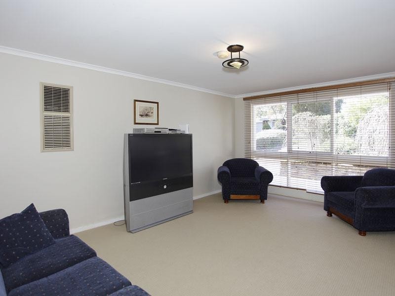 16 Alicante Ave, Wynn Vale SA 5127