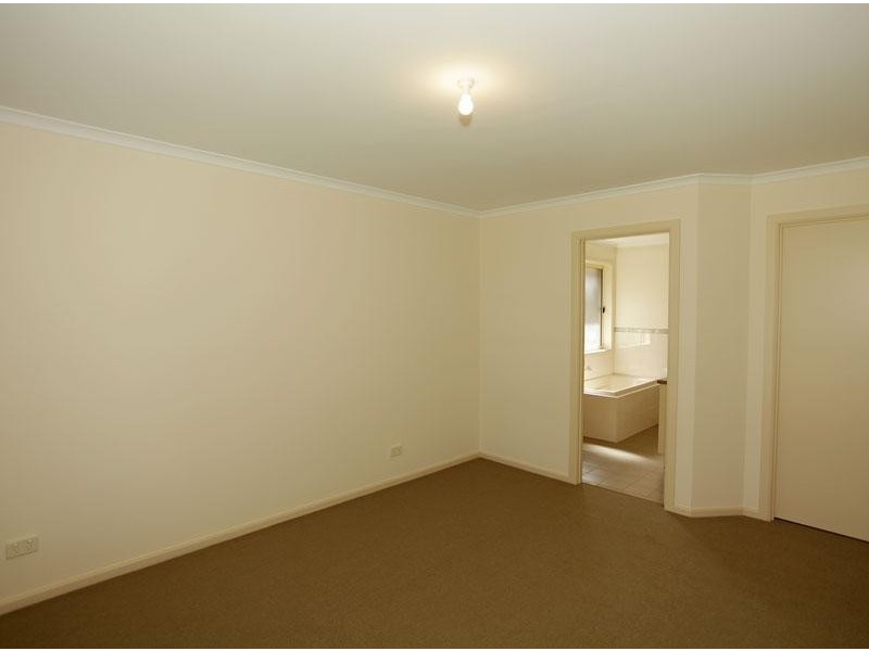 22 Railway Tce, Kilburn SA 5084